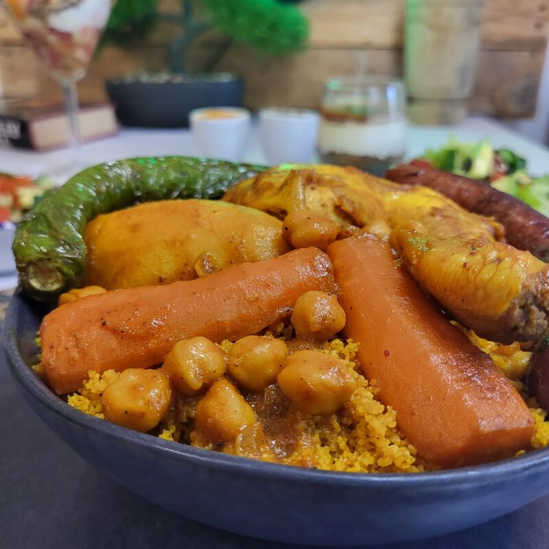 Couscous poulet merguez avec pois chiches et légumes